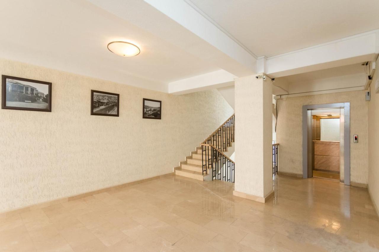 Apartment In The City Center Lll Tbilisi Eksteriør billede